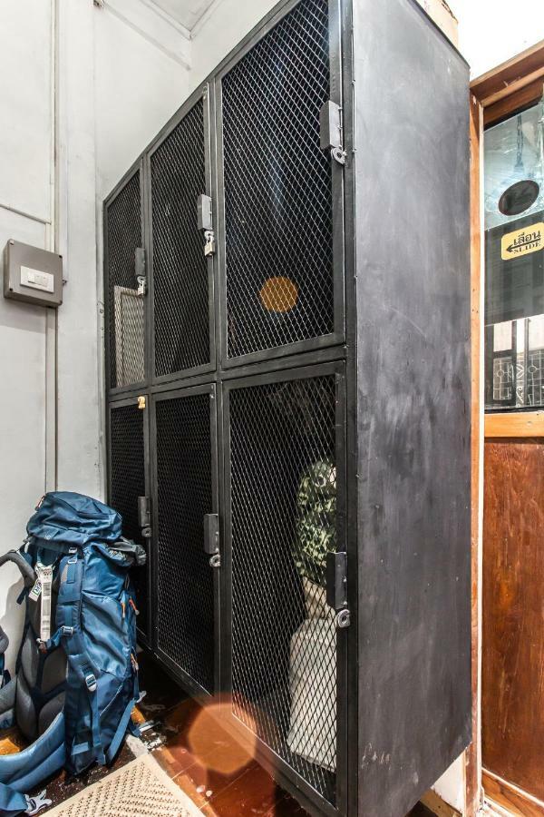 Klong House Hostel กรุงเทพมหานคร ภายนอก รูปภาพ